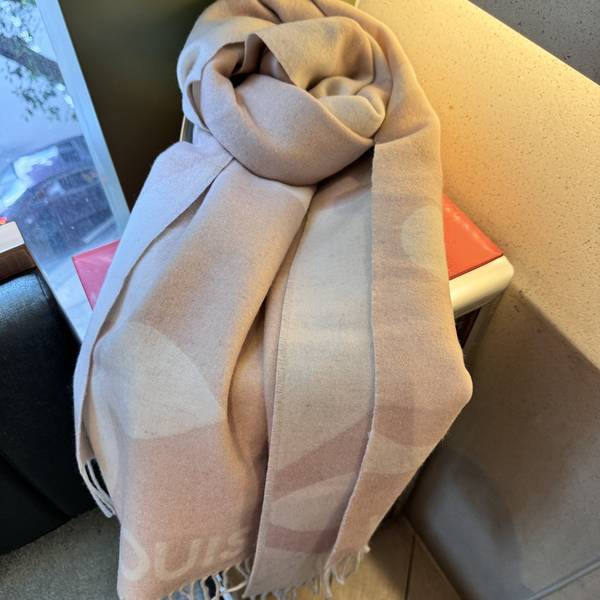 Louis Vuitton Scarf LVC00513 Louis Vuitton Scarf LVC00513